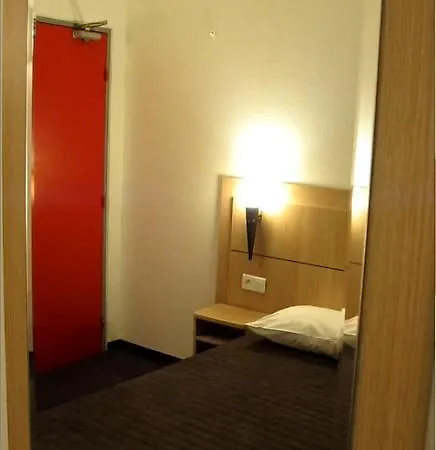 Class'eco 3* Courcouronnes