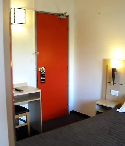 Class'eco فندق Courcouronnes